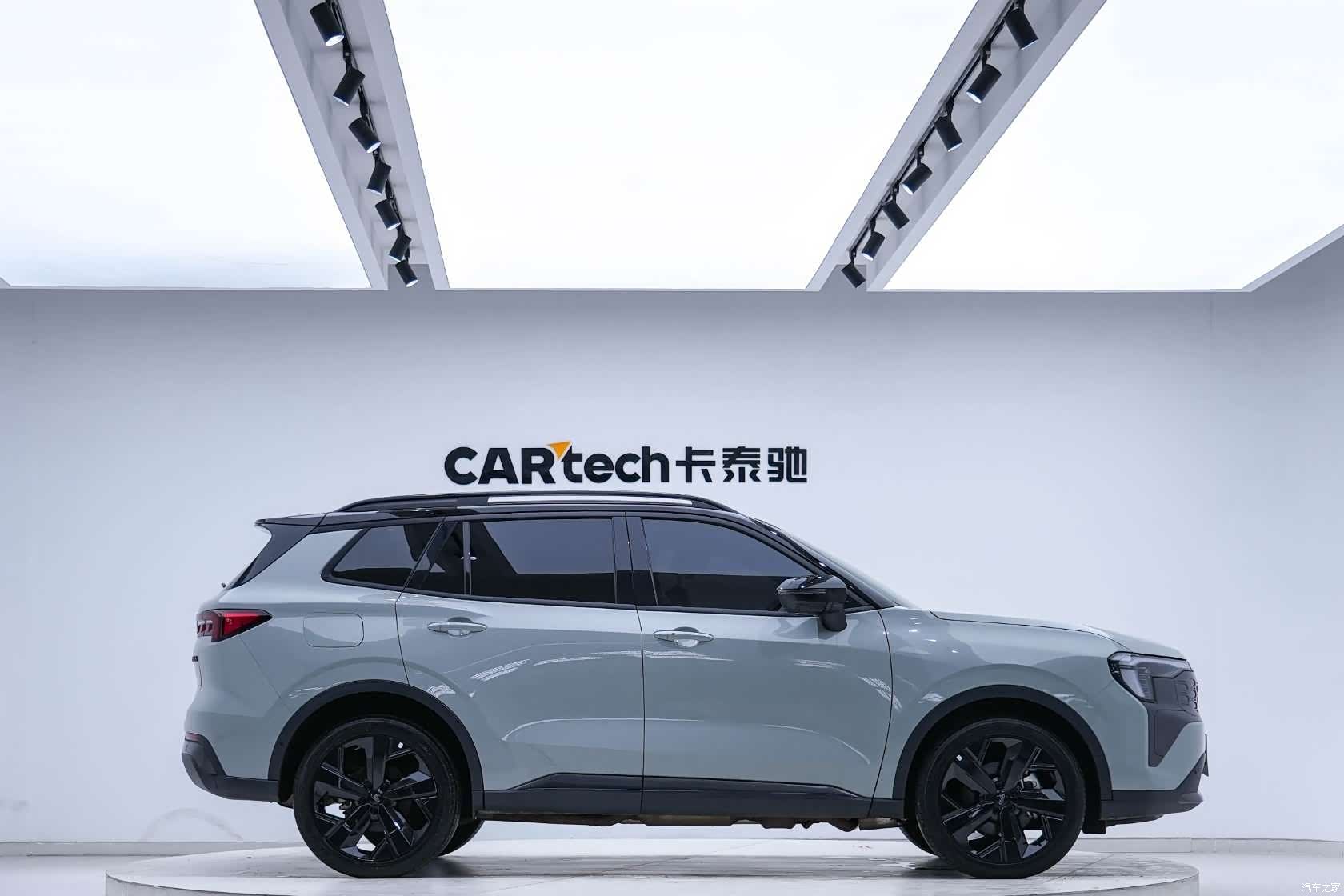 Ford Equator Sport, 2024 6