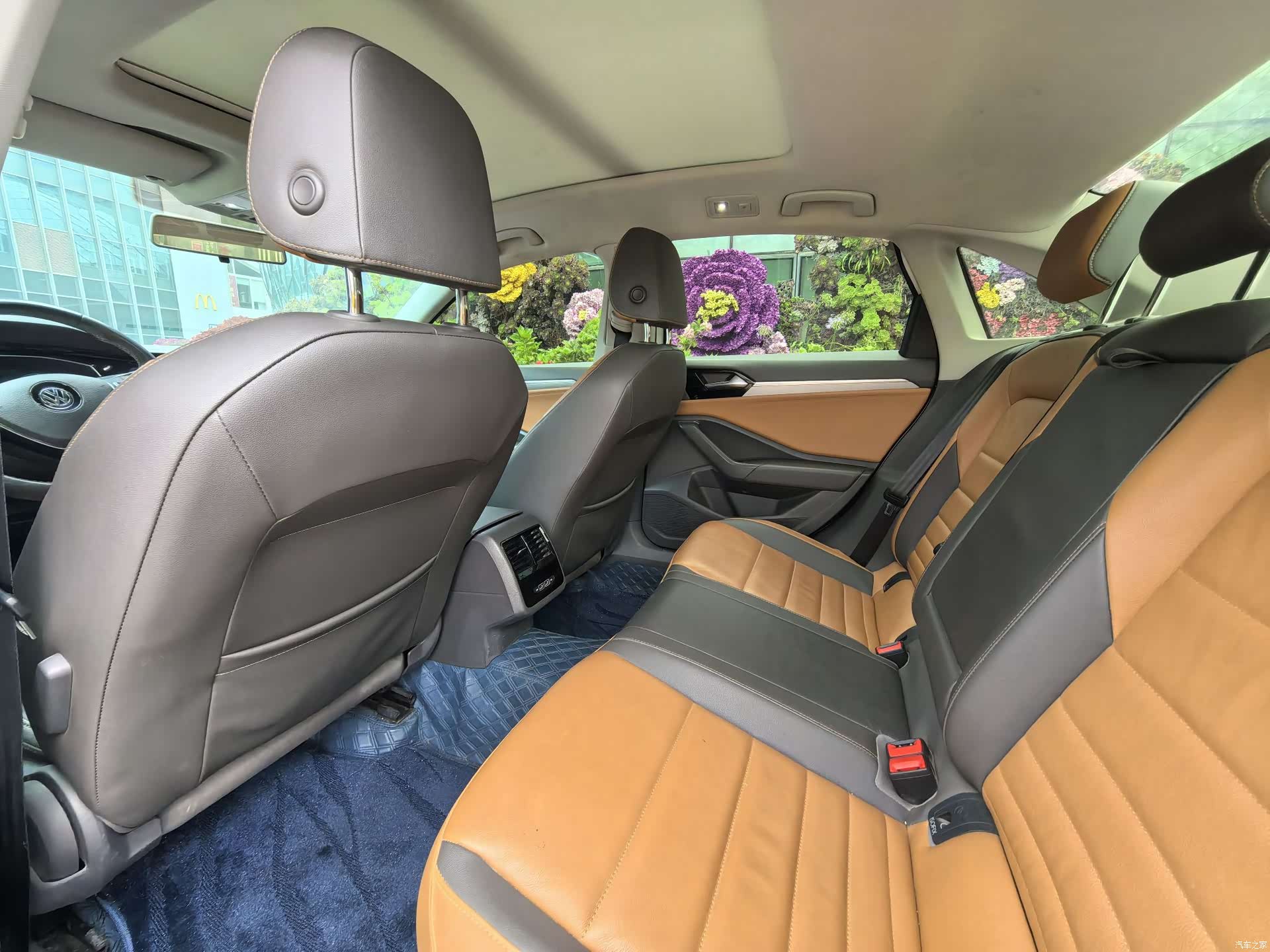 Volkswagen Sagitar, 2019 8