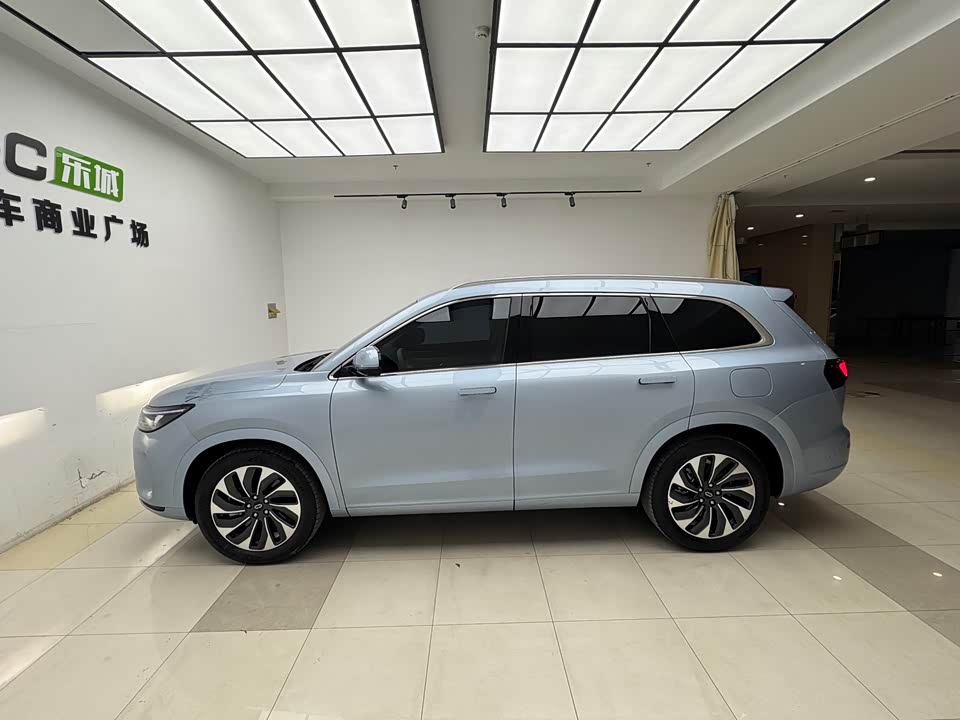 AITO Ask the world M7