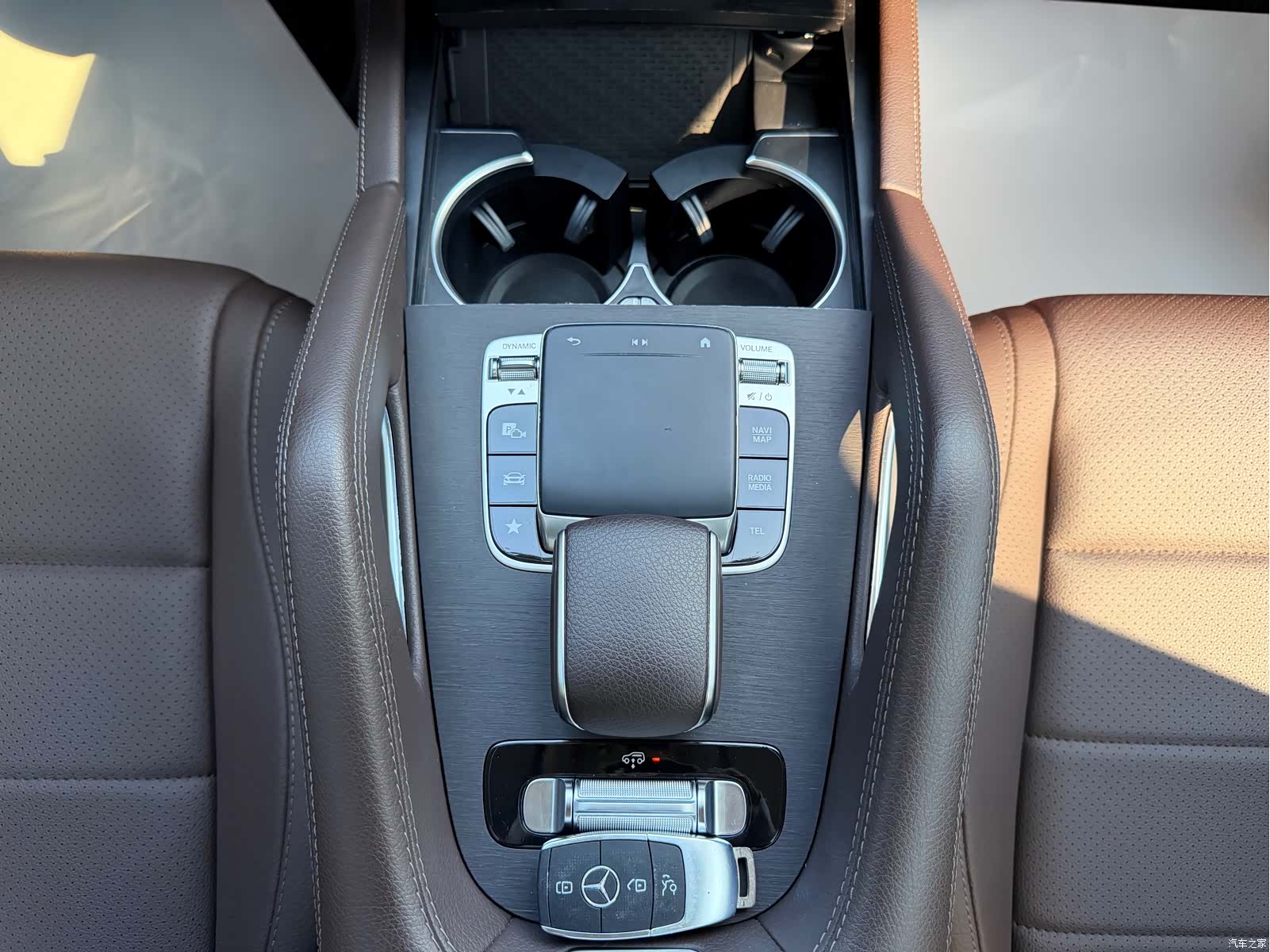 Mercedes-Benz GLE, 2019 13