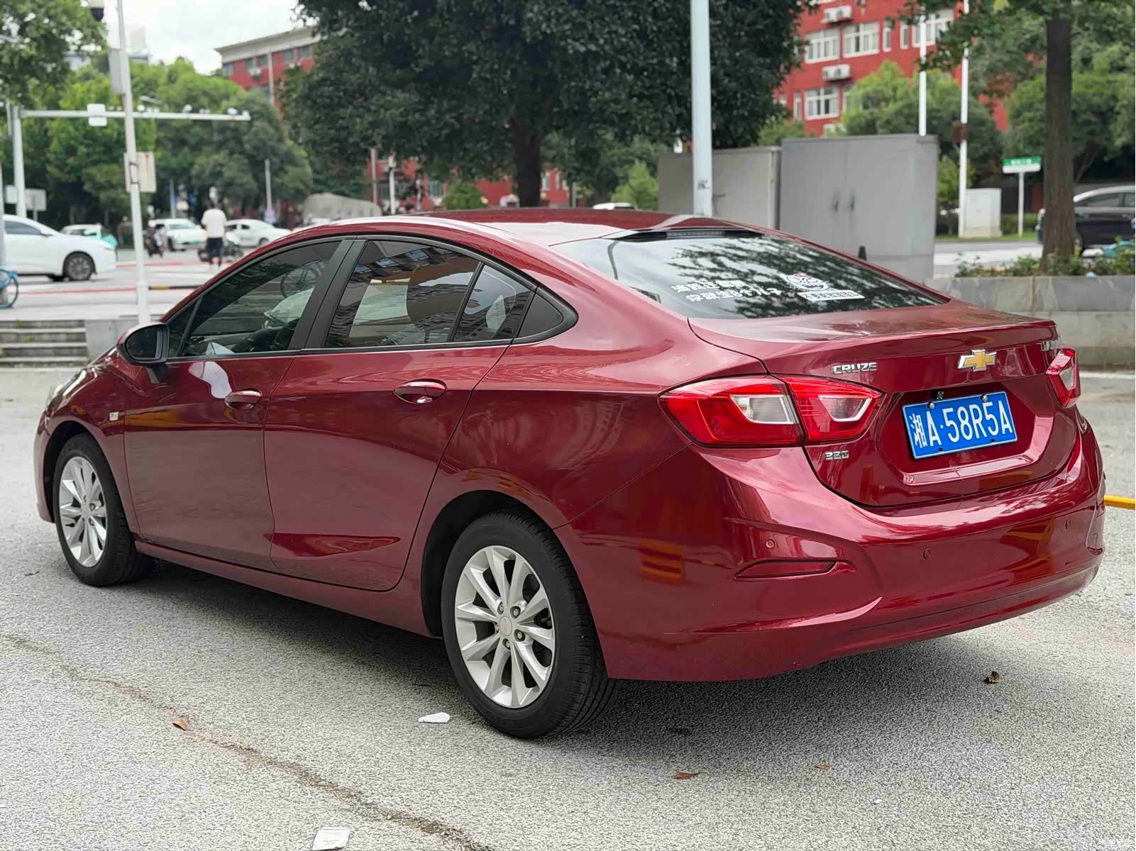 Chevrolet 320, 2018 6