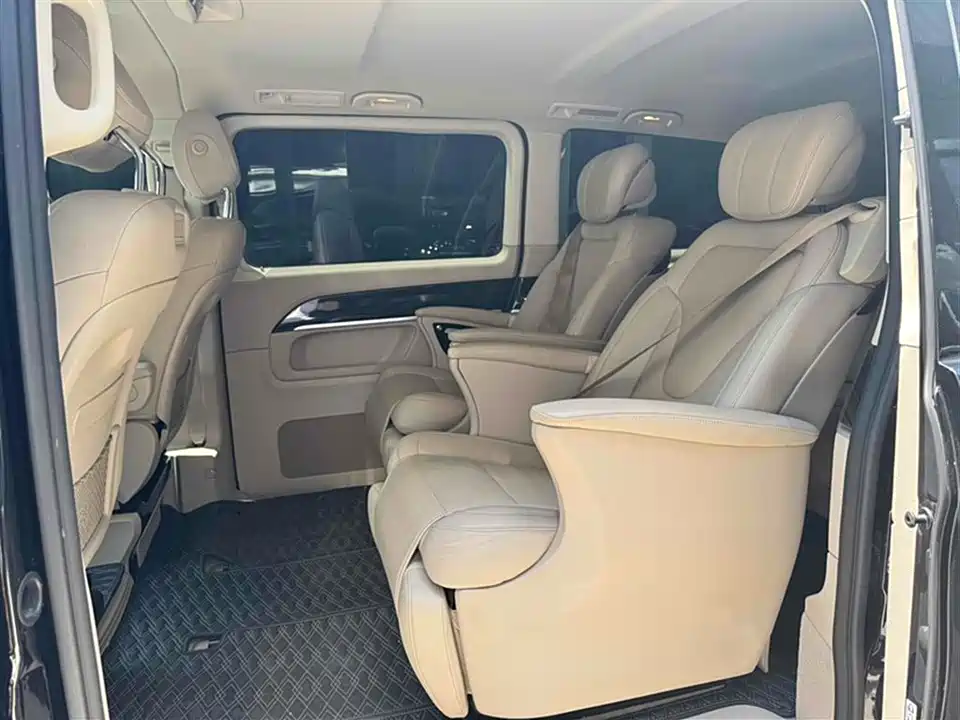 Mercedes-Benz V-class Mercedes-Benz V-class