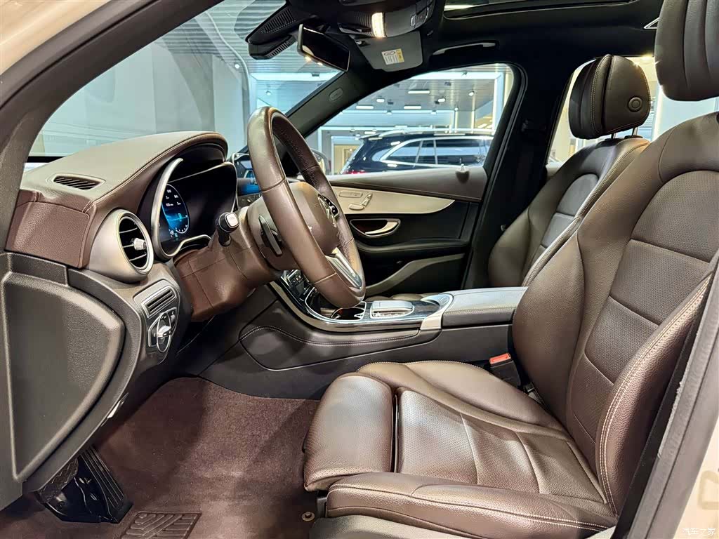 Mercedes-Benz GLC, 2021 18