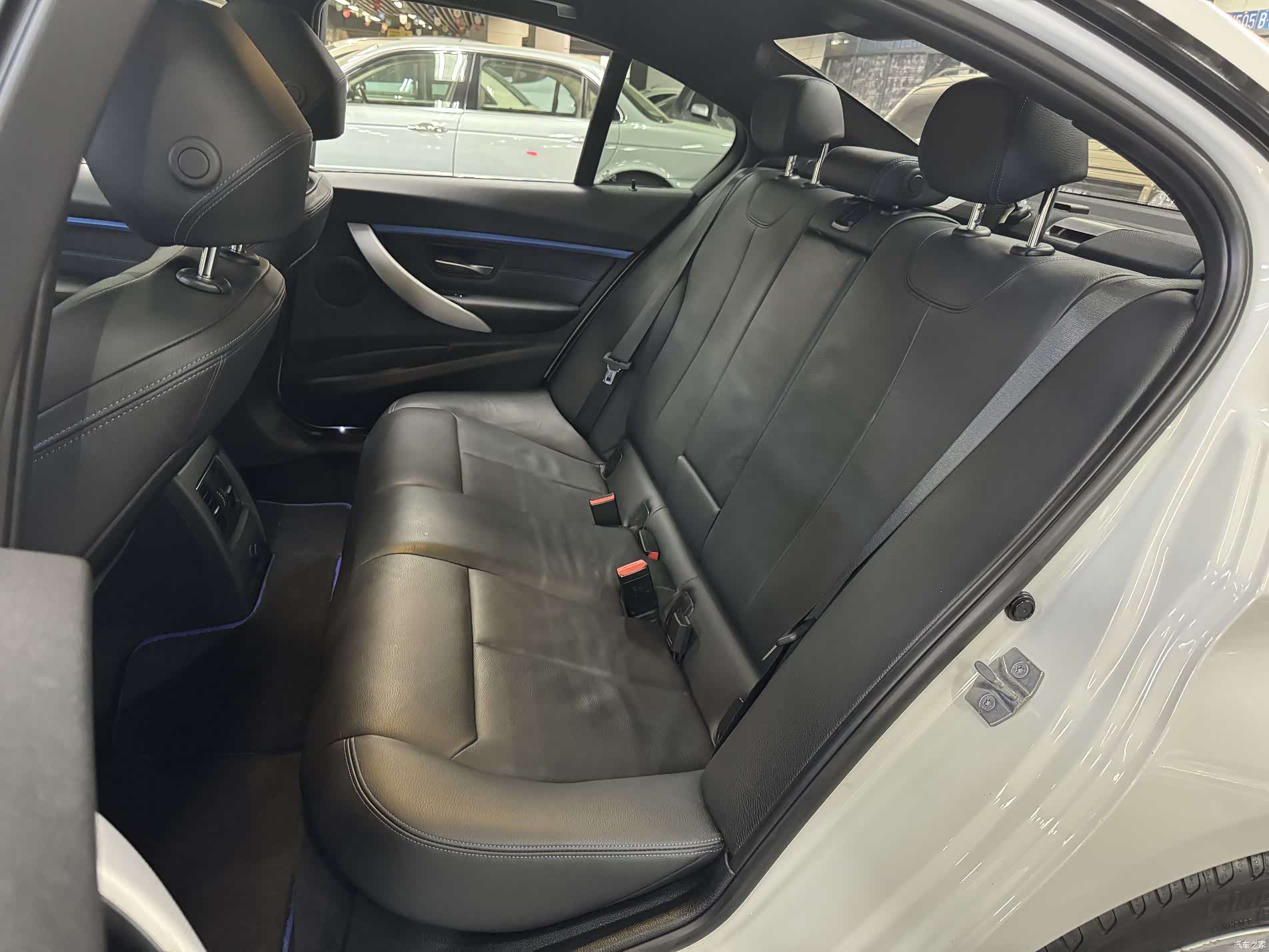 BMW 3 Series, 2018 14