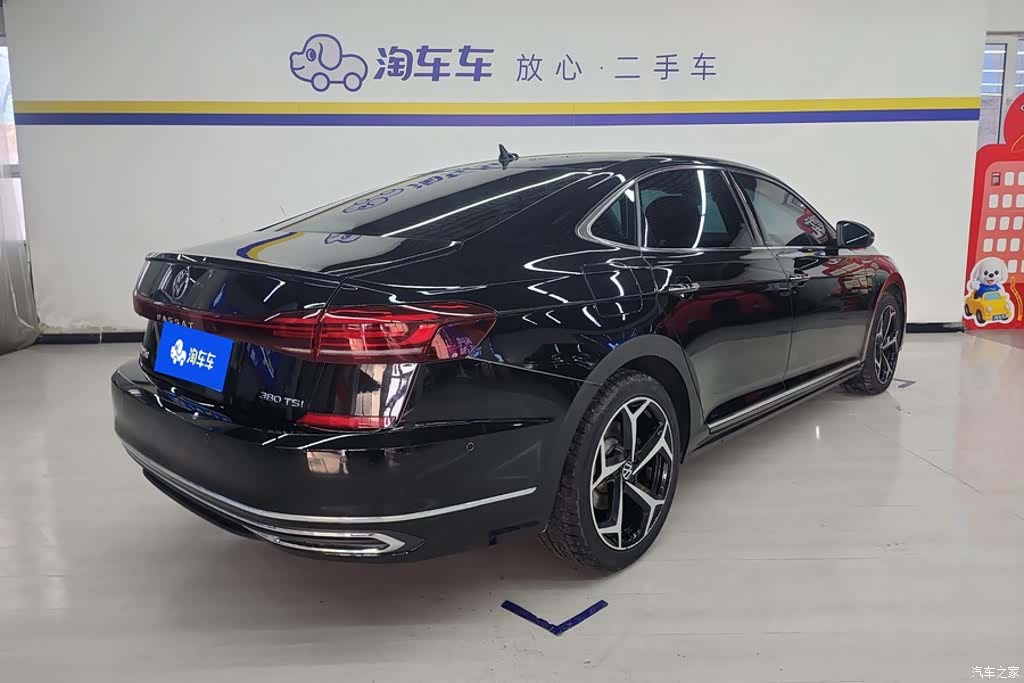 Volkswagen Passat, 2024 3