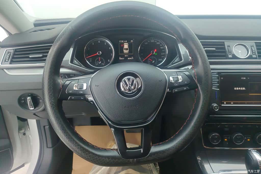 Volkswagen Passat, 2019 15