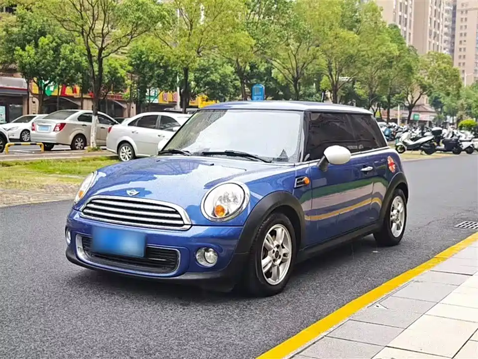 MINI MINI