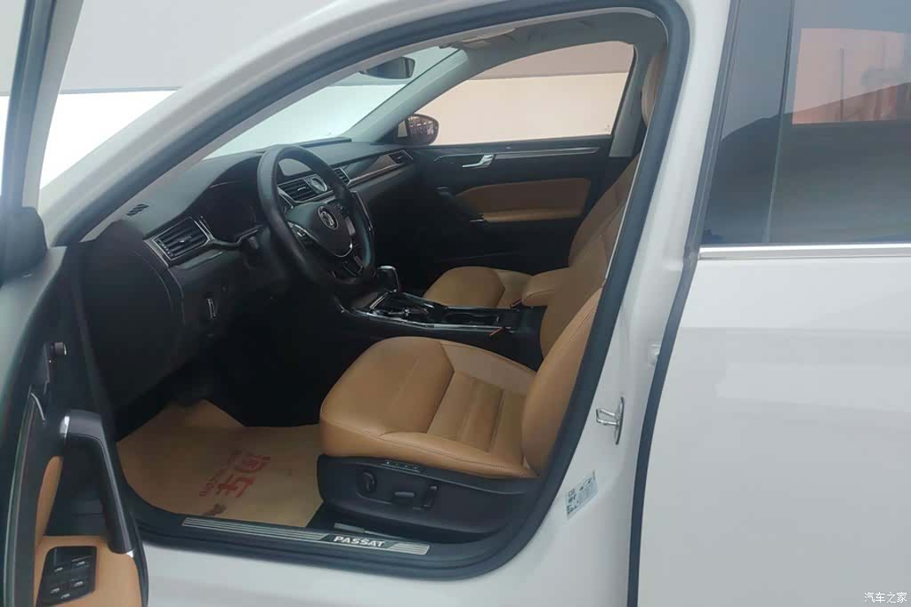 Volkswagen Passat, 2019 9