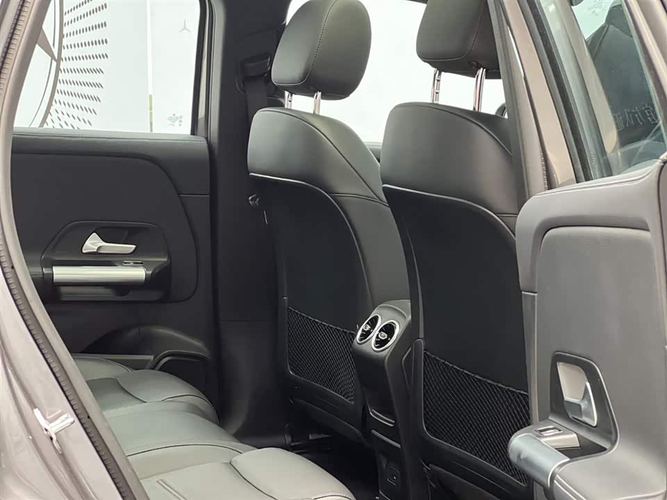 Mercedes-Benz EQA Mercedes-Benz EQA