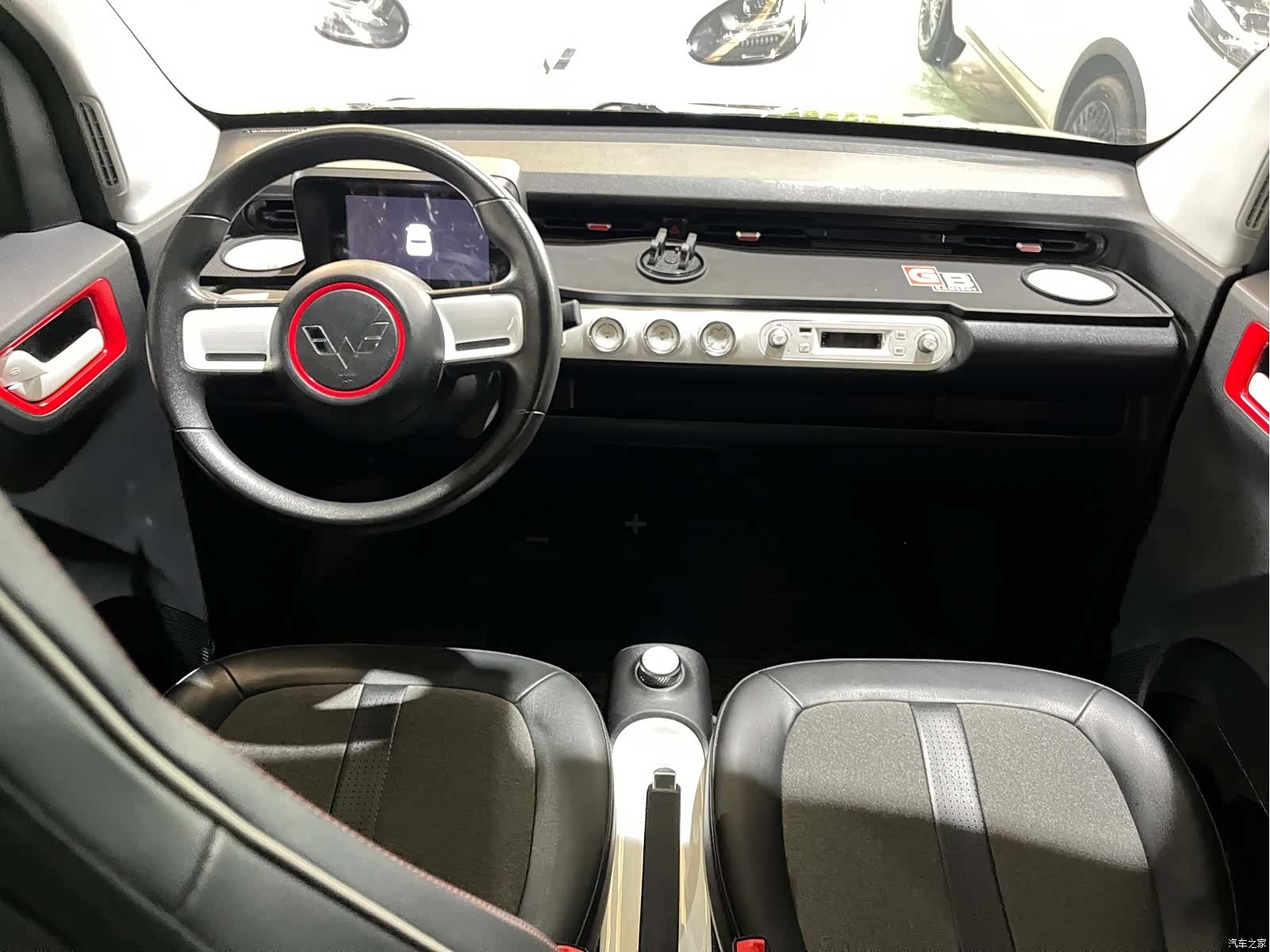 Wuling MINIEV, 2022 8