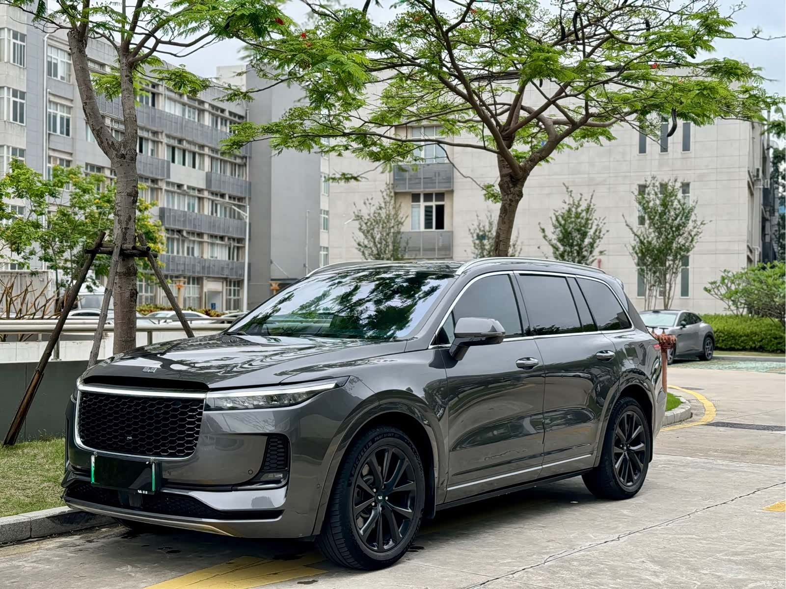 Li Auto ONE, 2023 1