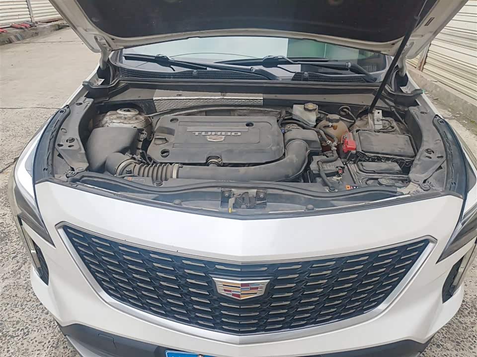 Cadillac XT4