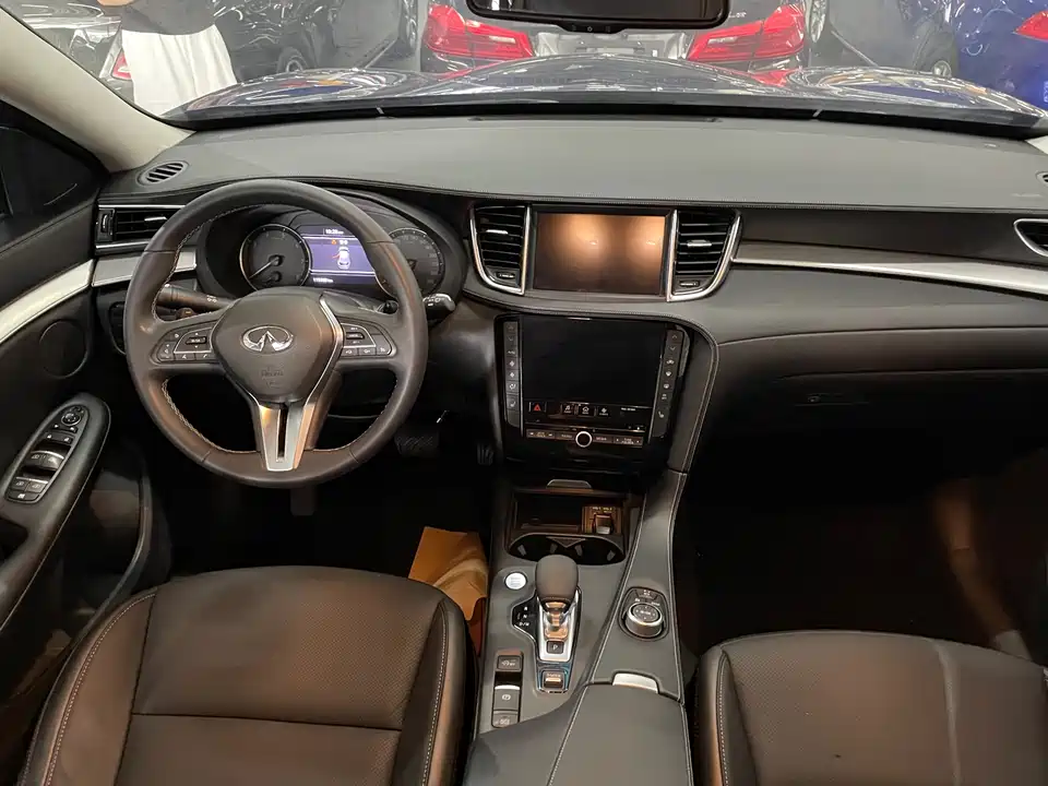 Infiniti QX50