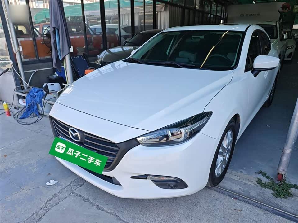 Mazda 3 Angkesaila