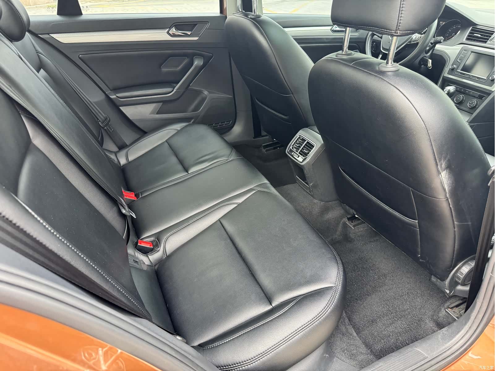 Volkswagen Lamando, 2016 14