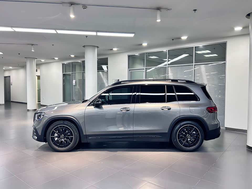 Mercedes-Benz GLB AMG