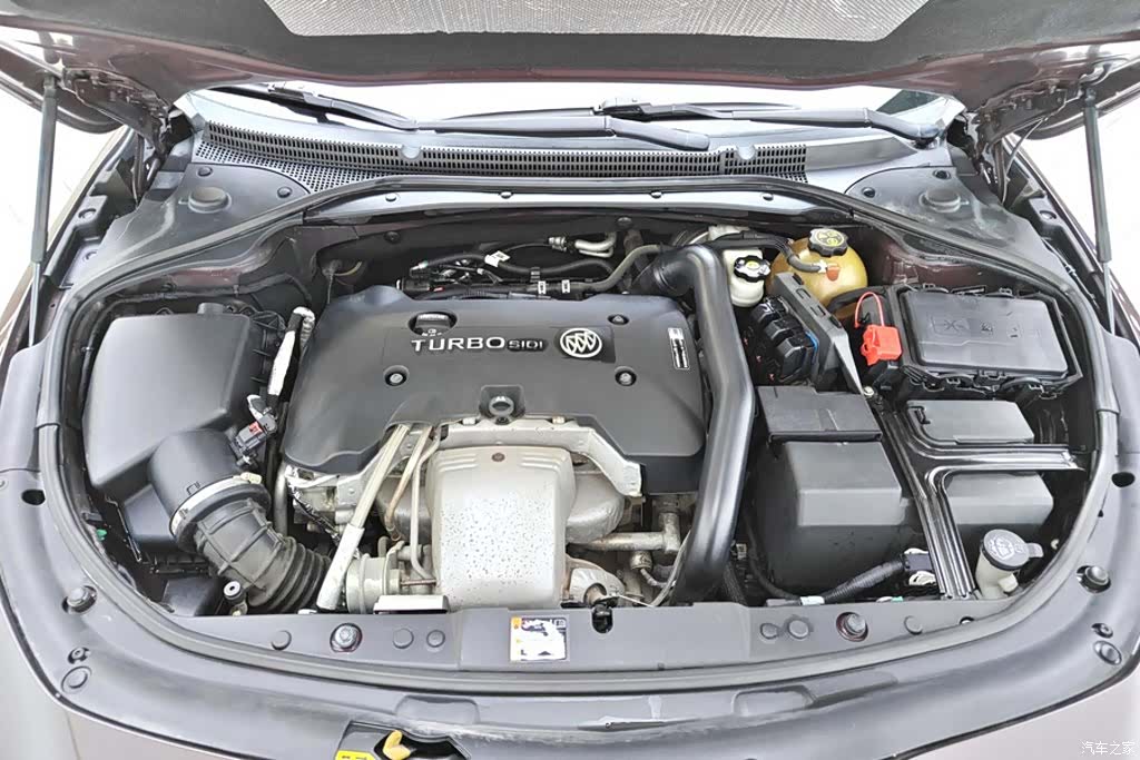 Buick LaCrosse, 2016 10