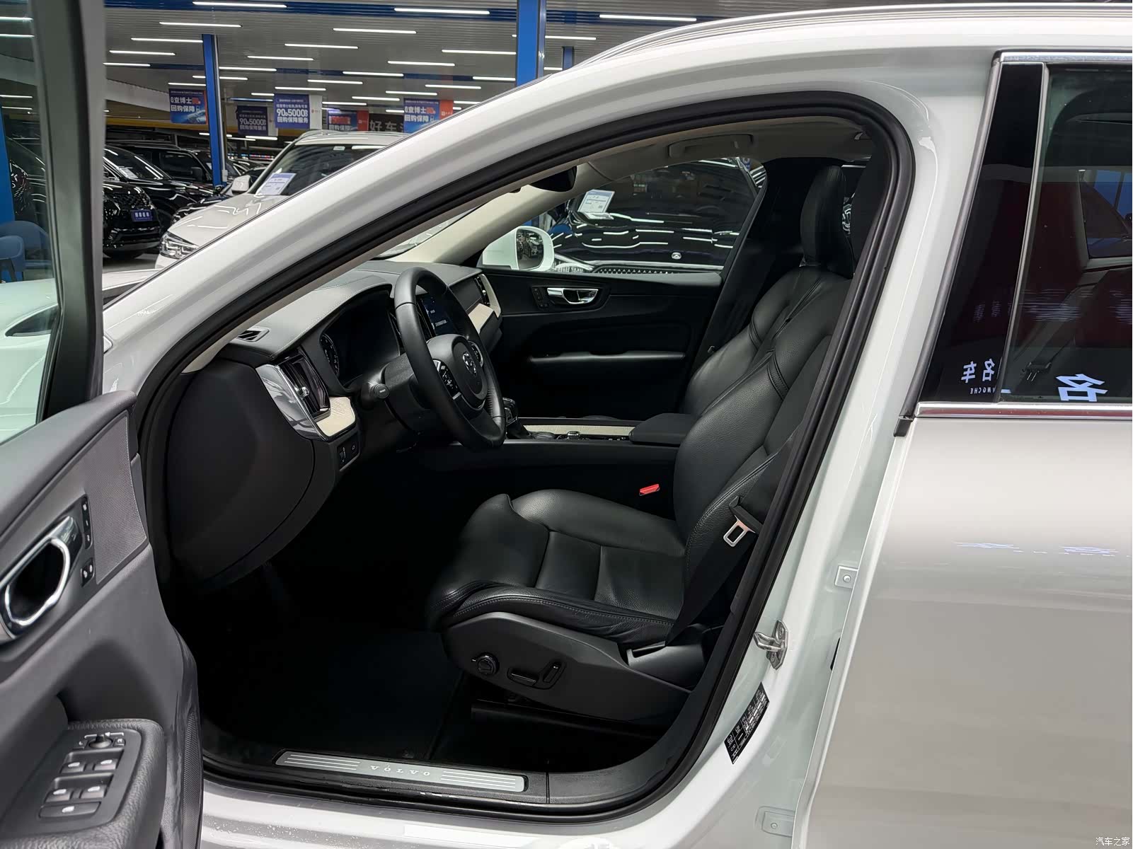 Volvo XC60, 2018 6