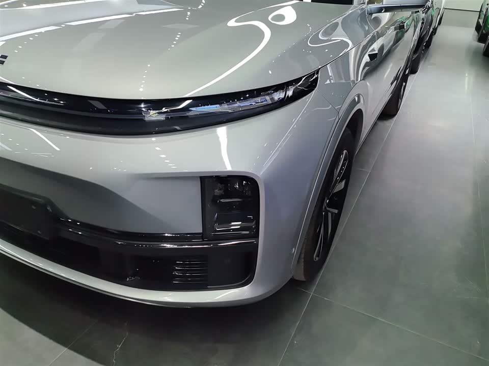 Li Auto Ideal L7