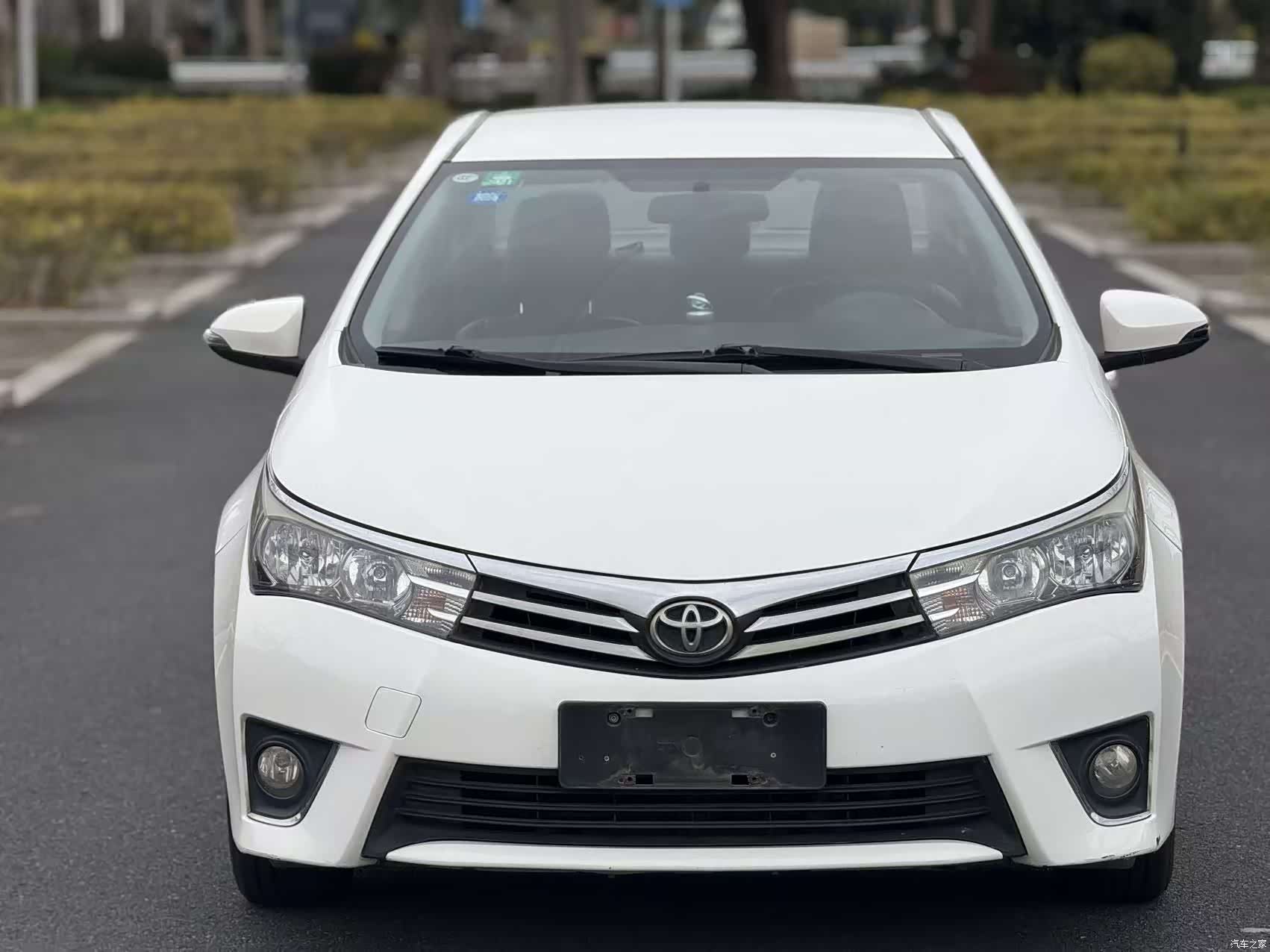 Toyota Corolla, 2015 3