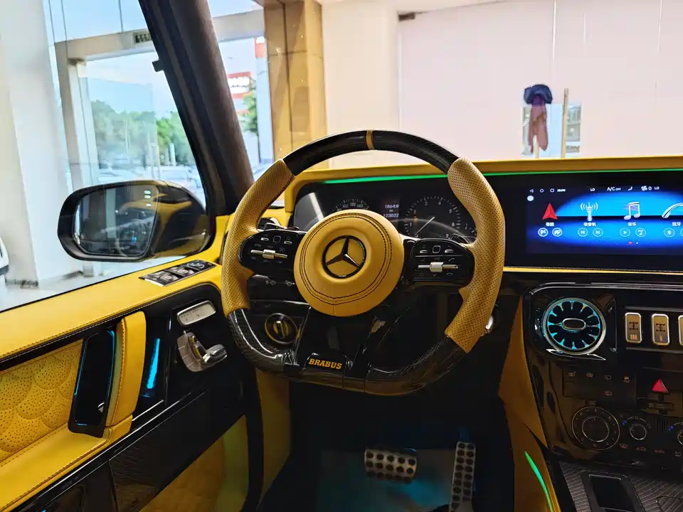 Mercedes-Benz G-class