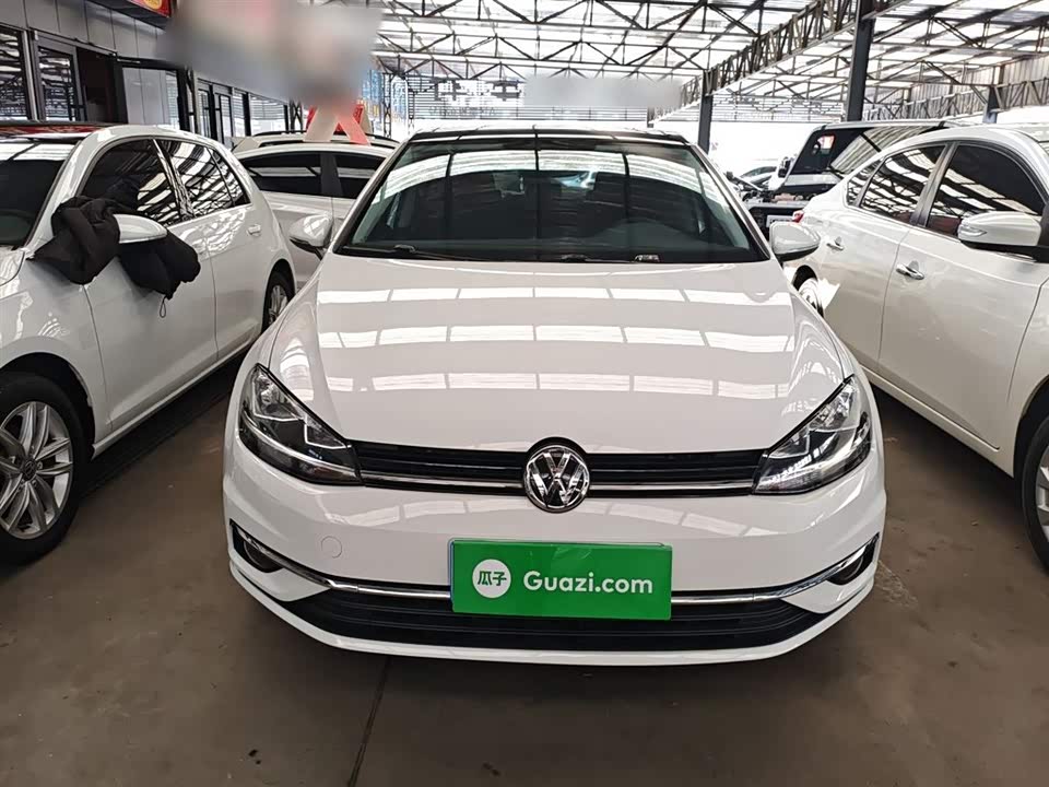 Volkswagen golf