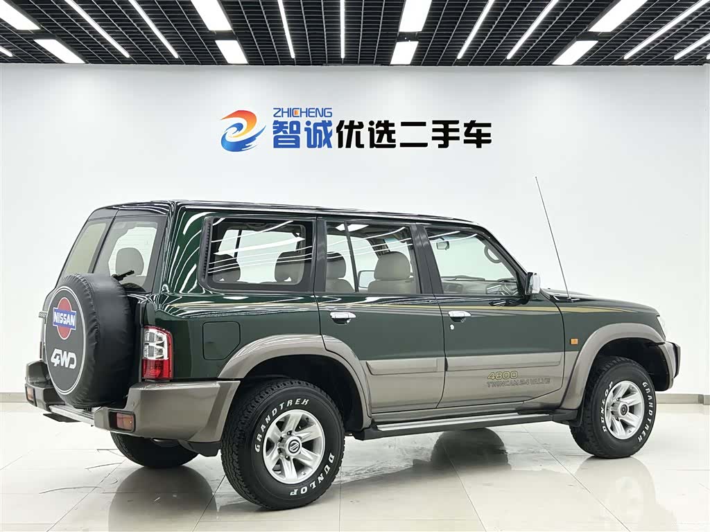 Nissan Patrol, 2004 21