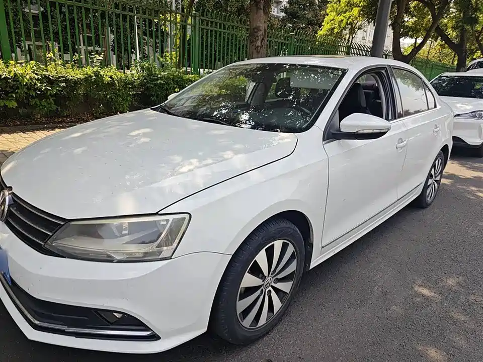 Volkswagen Sagitar Volkswagen Sagitar