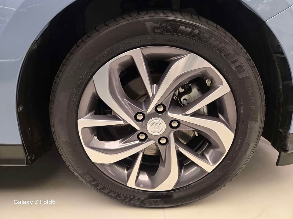 Buick Slightly blue 6