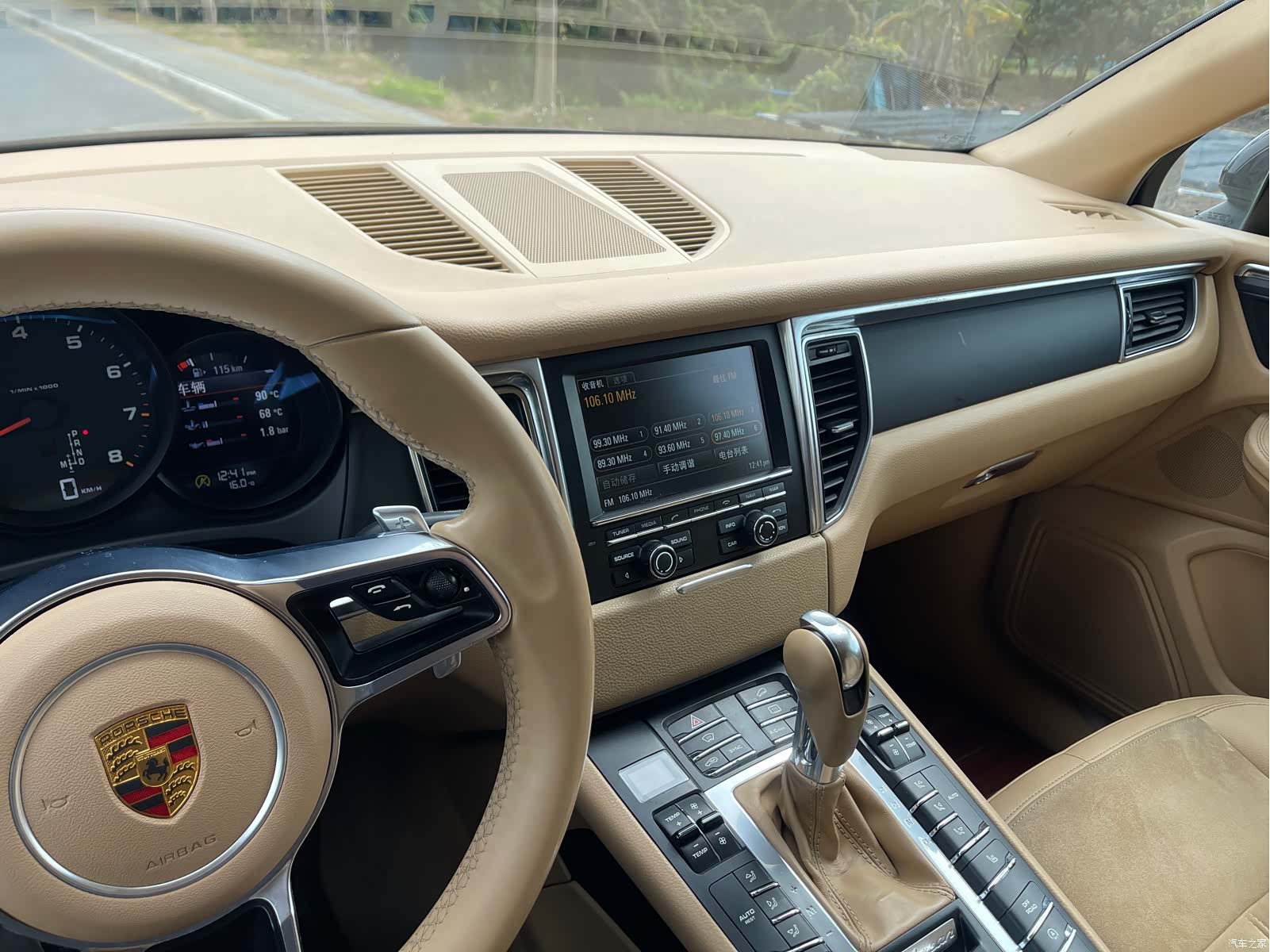 Porsche Macan, 2015 24