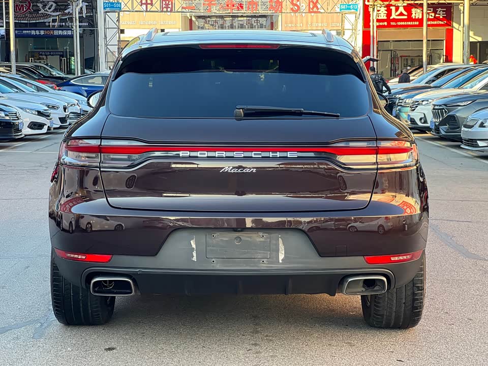 Porsche Macan