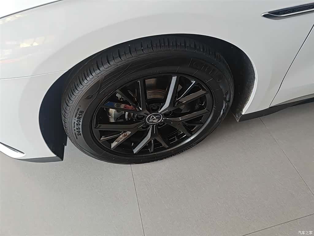 BYD Han, 2023 25