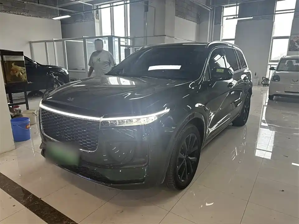 Li Auto Ideal ONE