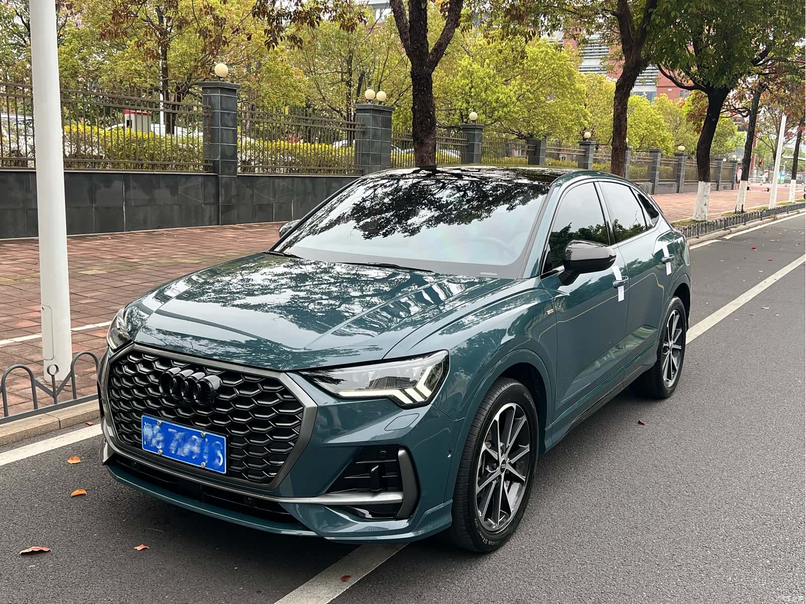 Audi Q3, 2023 1