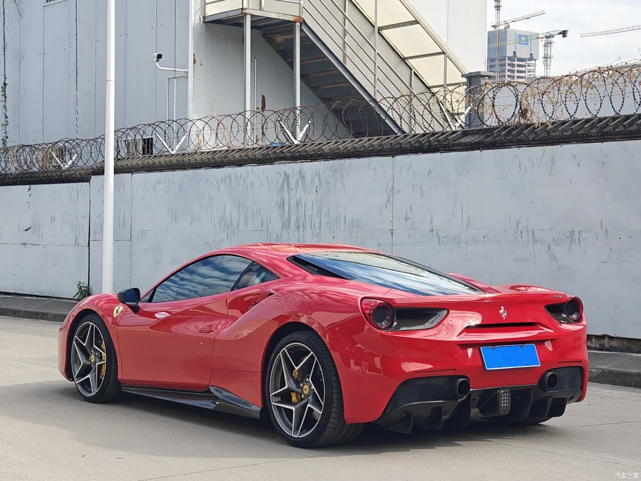 Ferrari 488, 2018 4