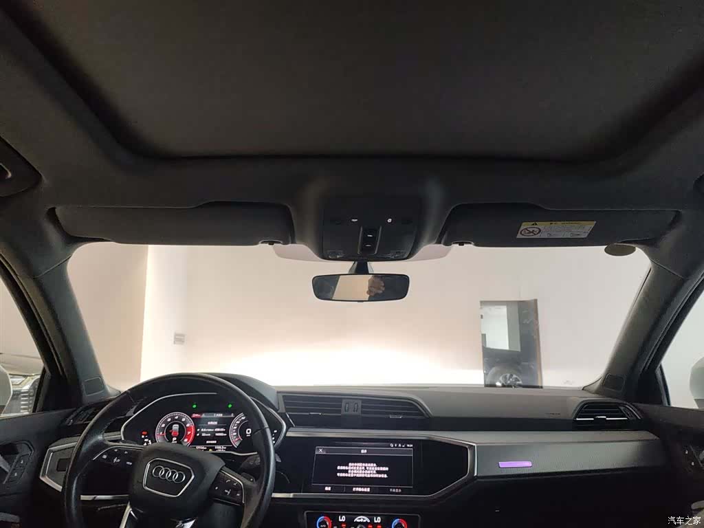 Audi Q3, 2024 14