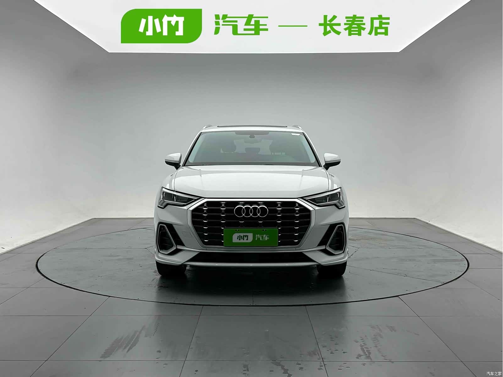 Audi Q3, 2022 2
