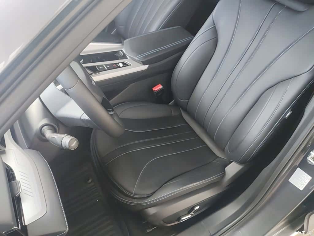 Geely Preface, 2025 15