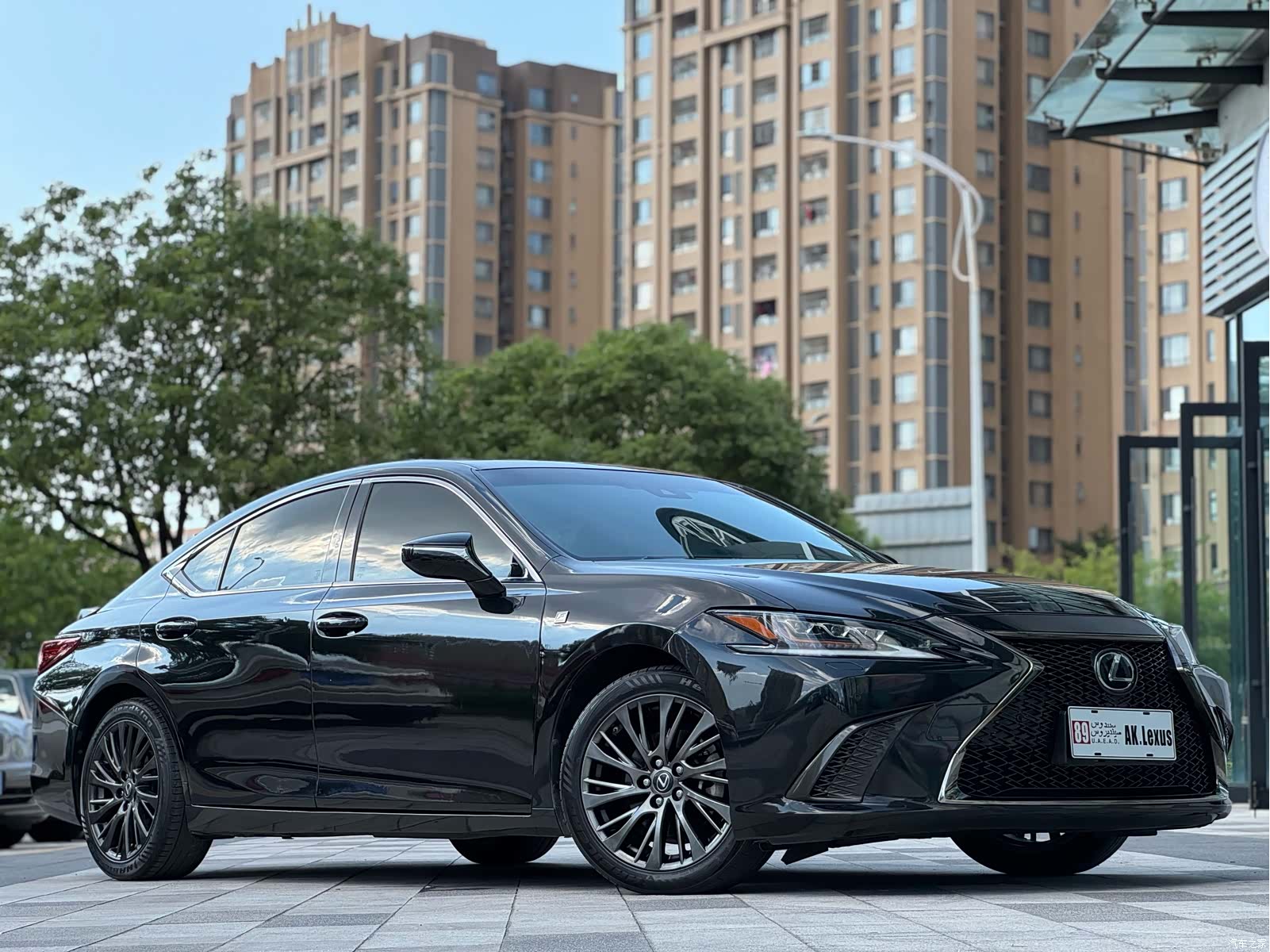 Lexus ES, 2019 3