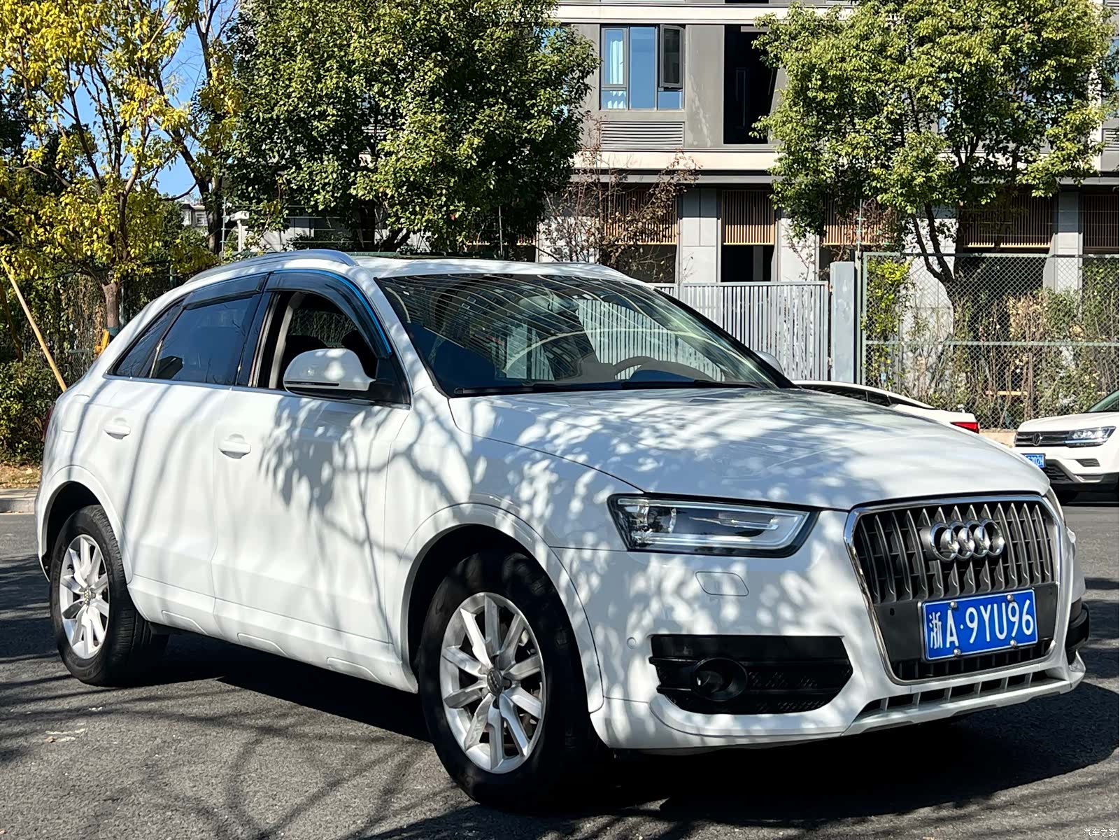 Audi Q3, 2013 3