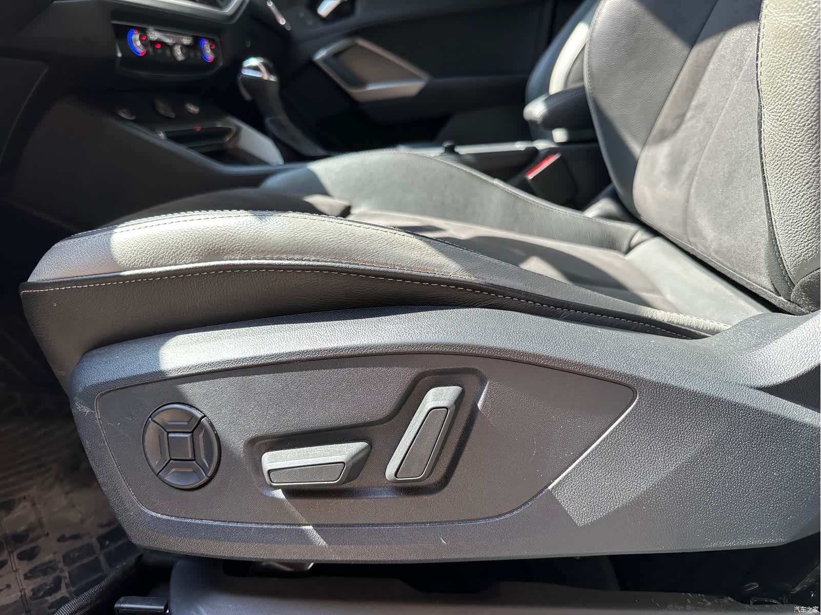Audi Q3, 2022 15