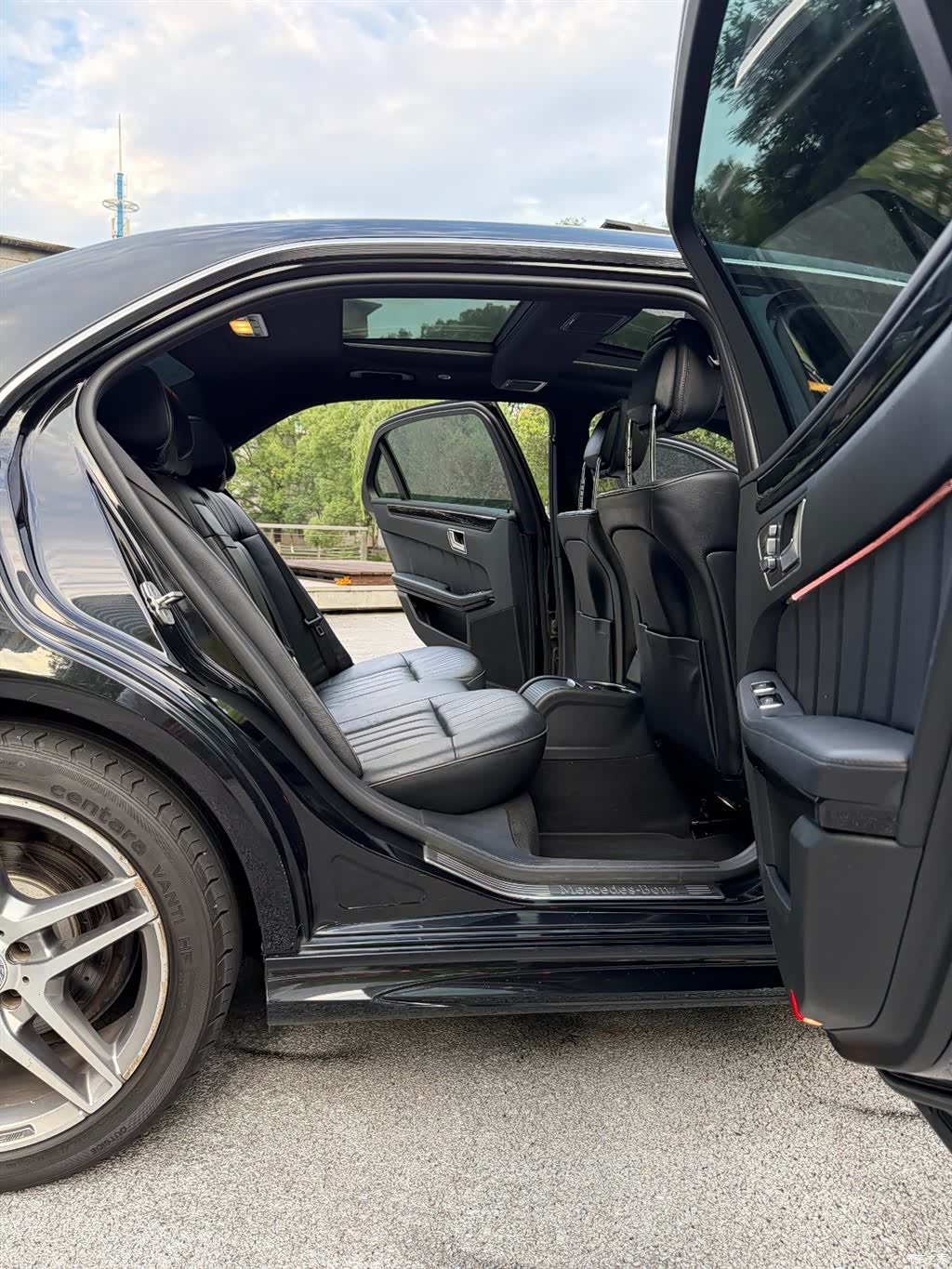 Mercedes-Benz E-Class, 2015 13