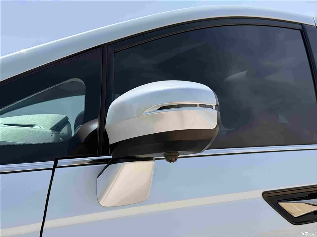 Honda Elysion, 2024 27
