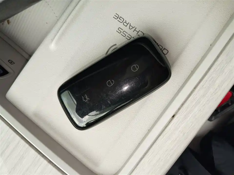 Geely Galaxy Galaxy E8