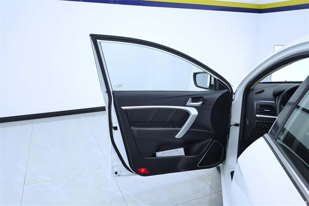 Geely Emgrand, 2016 7