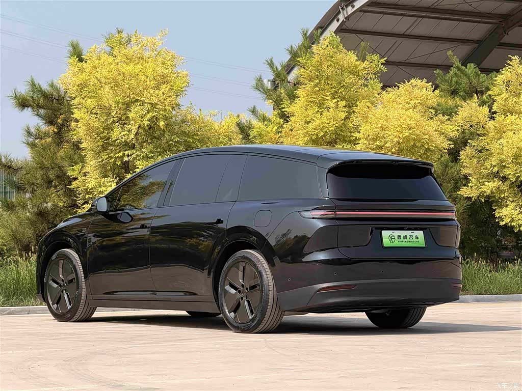 Li Auto i8, 2026 33