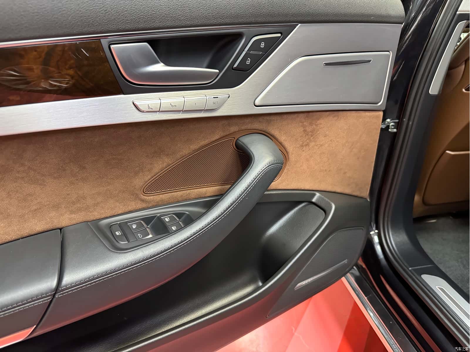 Audi A8L, 2014 32