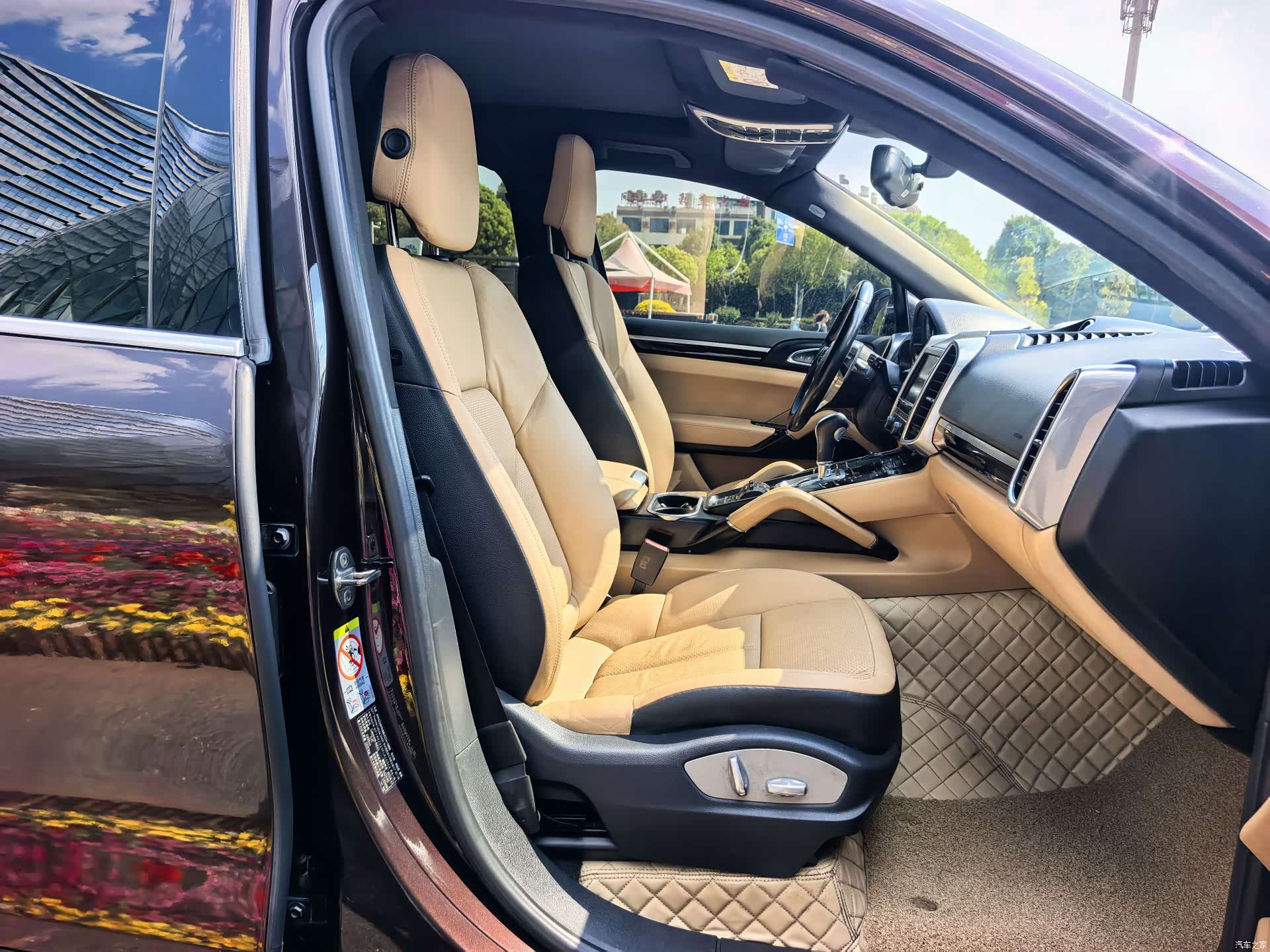 Porsche Cayenne, 2015 11