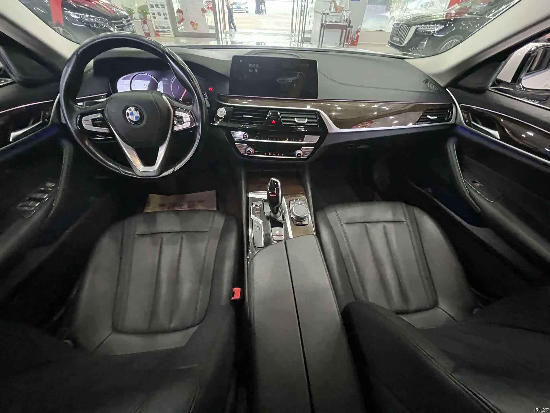 BMW 5 Series, 2018 9