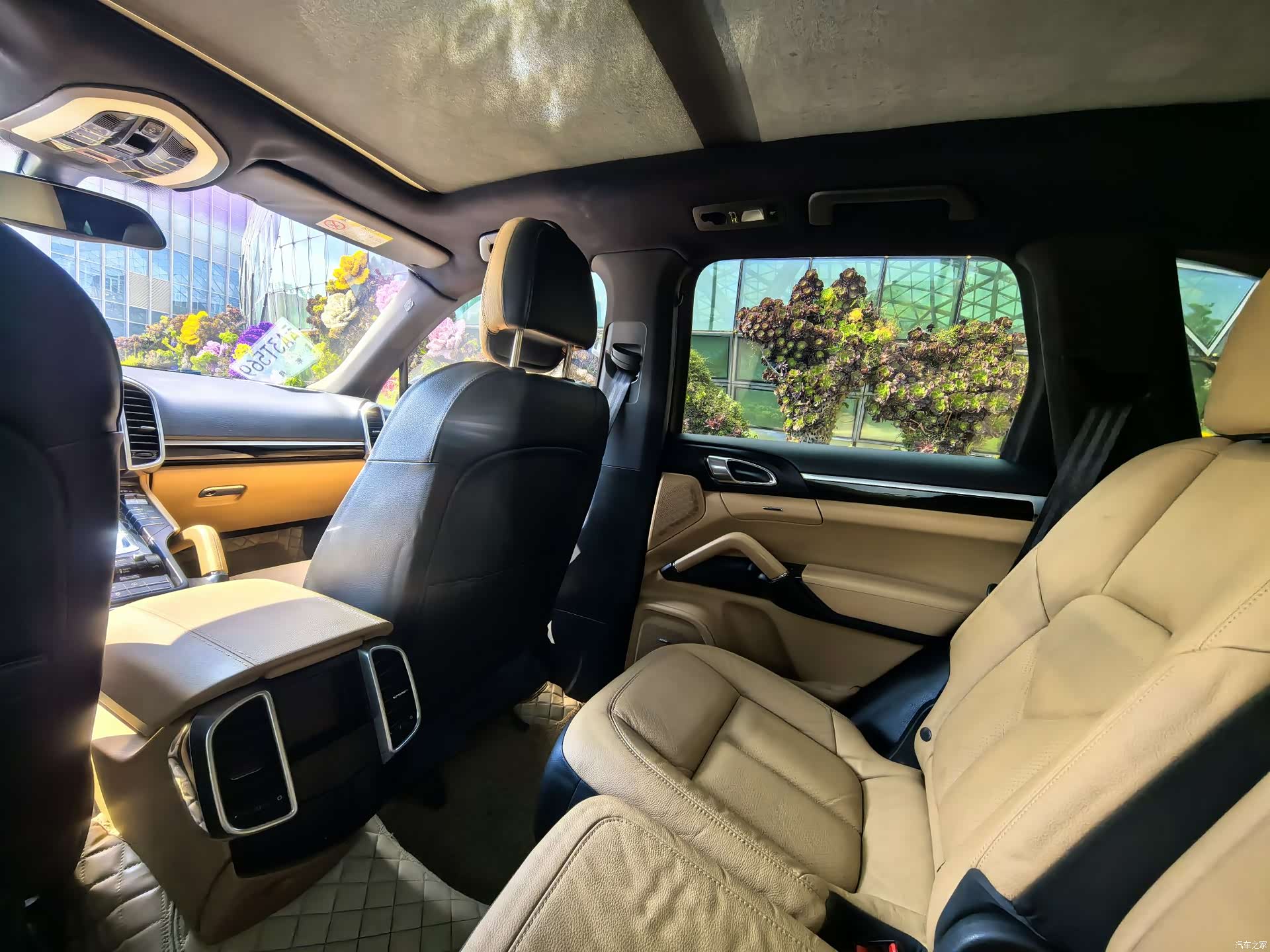 Porsche Cayenne, 2015 9